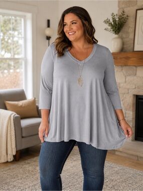 Azules Gray V-Neck Swing Tunic Top XL Made in USA Soft Stretch Rayon 3/4 Sleeve